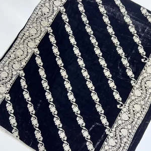SMSH904 Black Embroidered Velvet Shawl