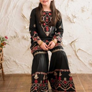Wajiha – Readymade – Kids Suit by Garnet 2022